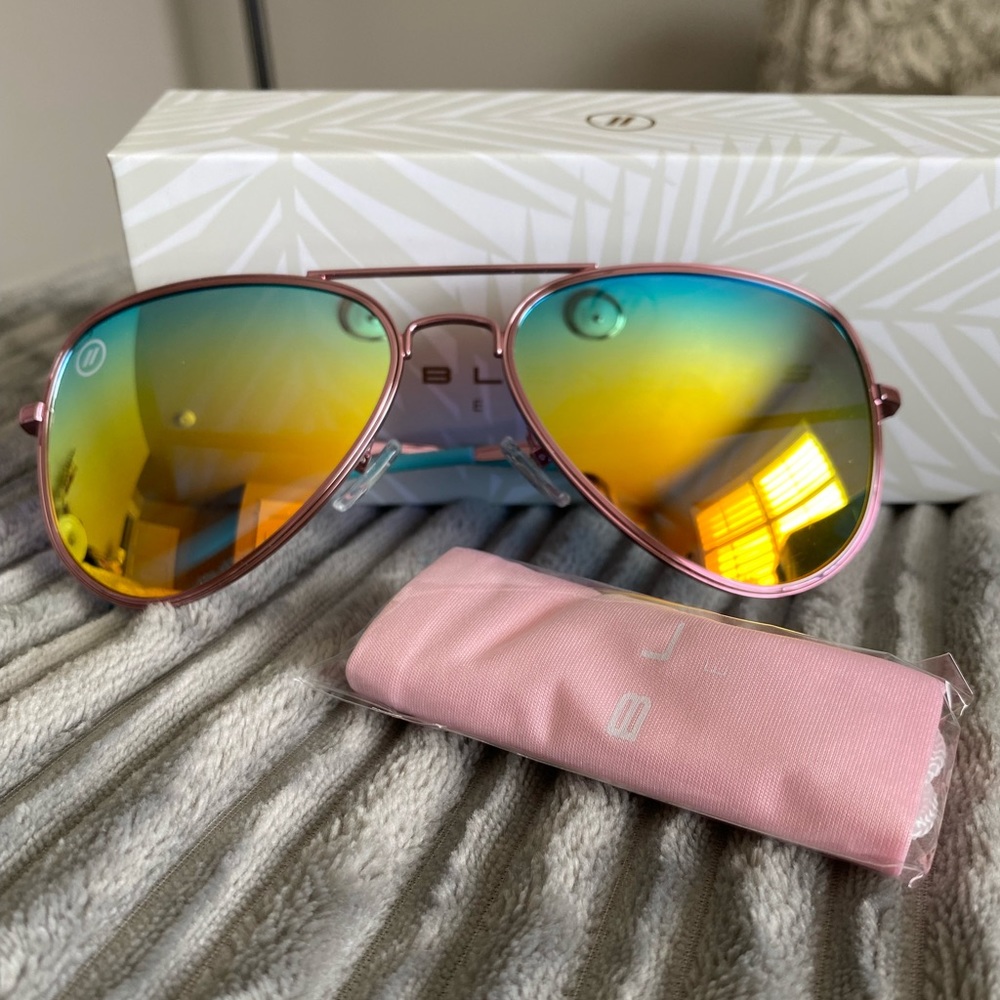 NWT Blenders aviator sunglasses